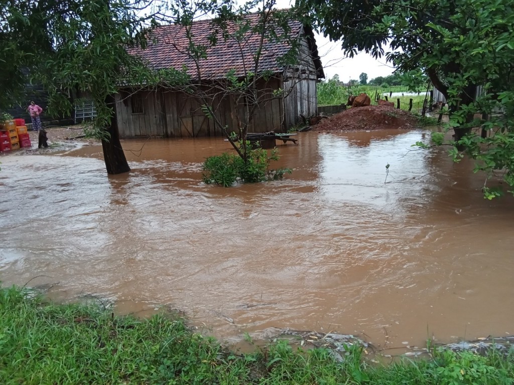 Mưa lớn gây ngập lụt tại Gia Lai, Đắk Lắk và Đắk Nông hoa màu thiệt hại nặng nề