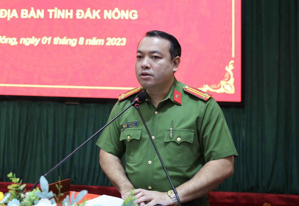 Trung tá Nguyễn Hữu Đức, Phó Giám đốc Công an tỉnh Đắk Nông phát biểu chỉ đạo