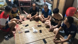 Huyện Yên Thế (Bắc Giang): Bắt quả tang 6 đối tượng đánh bạc bằng hình thức xóc đĩa