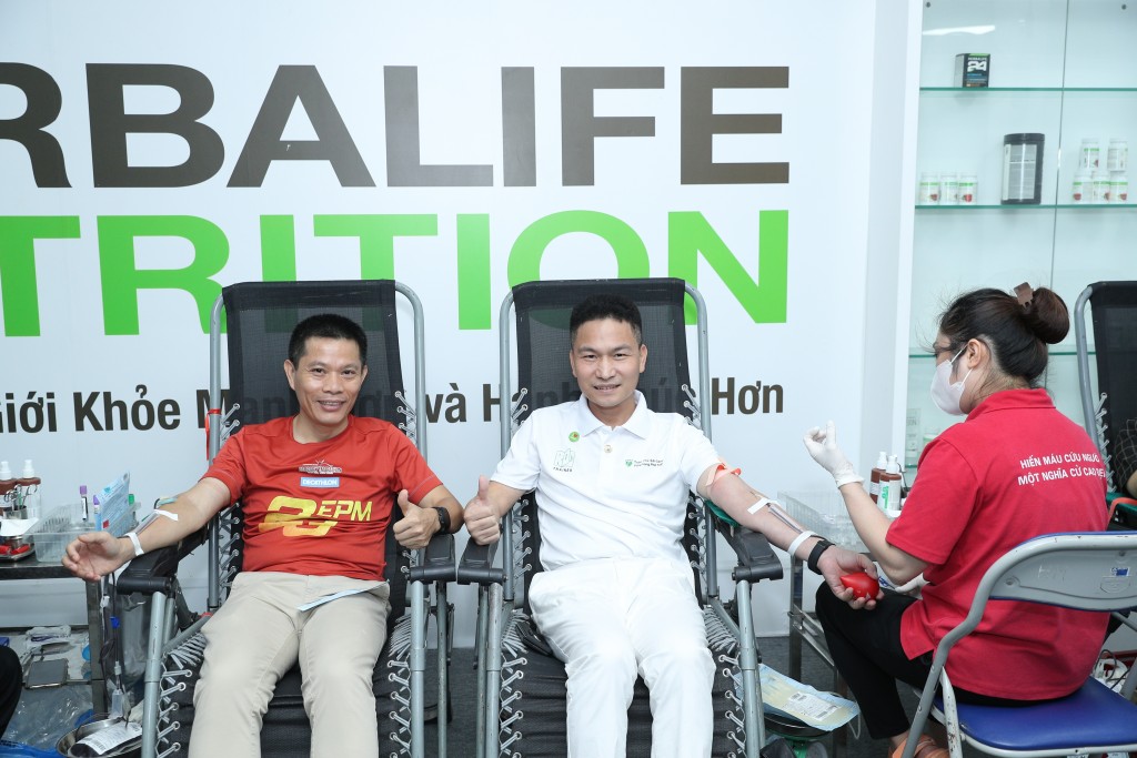 Thành viên độc lập và nhân viên Herbalife Việt Nam tham gia hiến 280 đơn vị máu