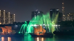 Mãn nhãn đêm nhạc "Dòng sông kể chuyện" tái hiện hành trình hình thành TP Hồ Chí Minh