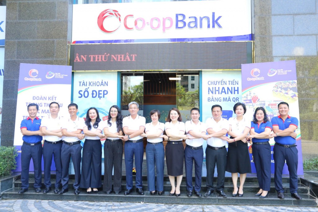 Co-opBank tổ chức lễ xuất quân tham dự Đại hội TDTT ngành Ngân hàng lần thứ nhất