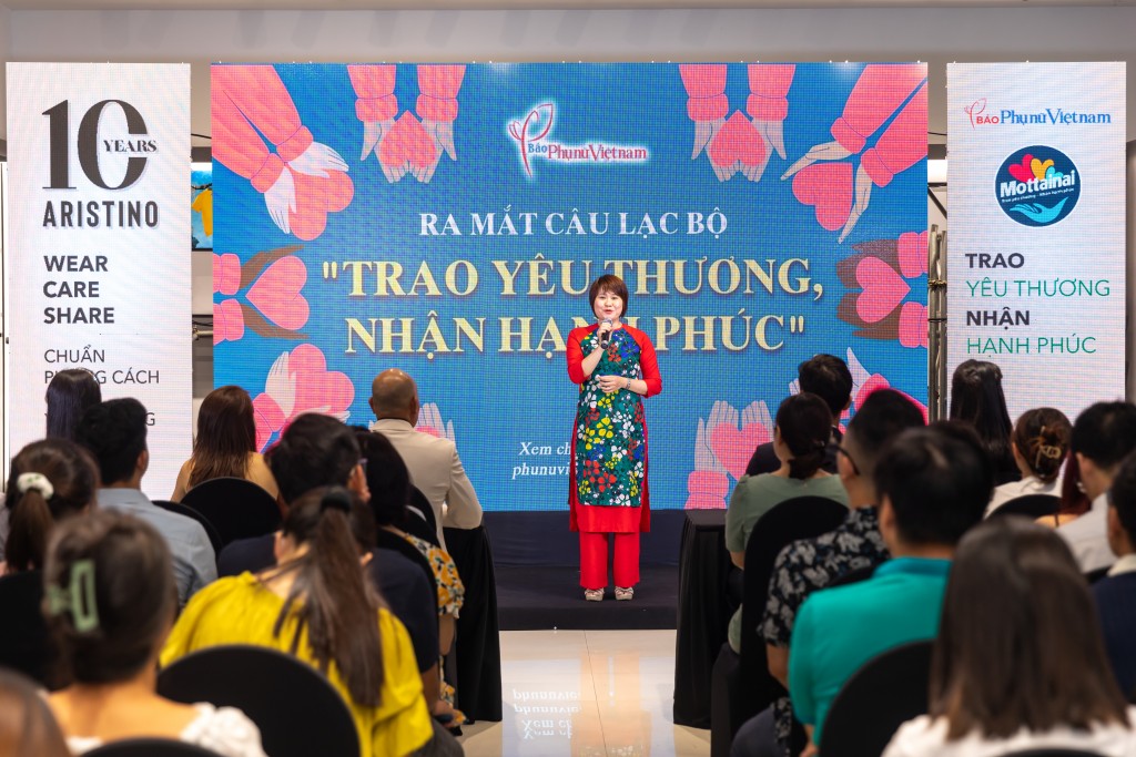 Bà Nguyễn Thị Thục Hạnh - Tổng Biên tập báo Phụ nữ Việt Nam phát biểu tại sự kiện