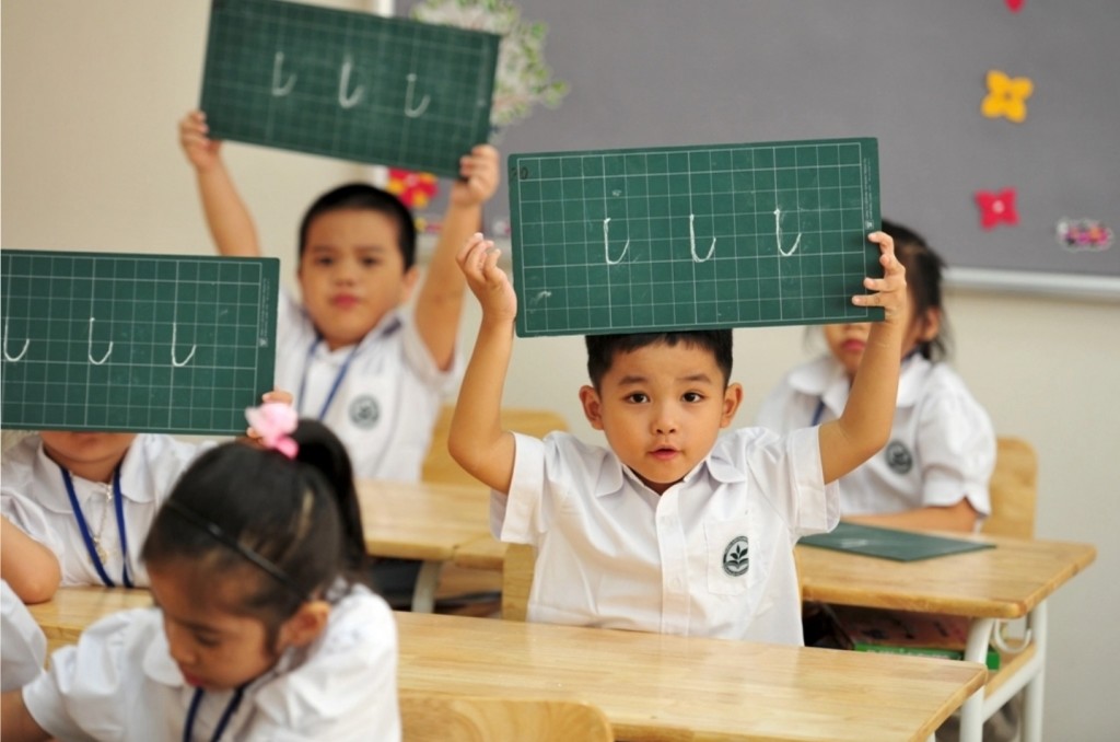 Hãy chuẩn bị cho con tâm thế tốt, sự tự tin và kỹ năng phục vụ bản thân Hãy chuẩn bị cho con tâm thế tốt, sự tự tin và kỹ năng phục vụ bản thân