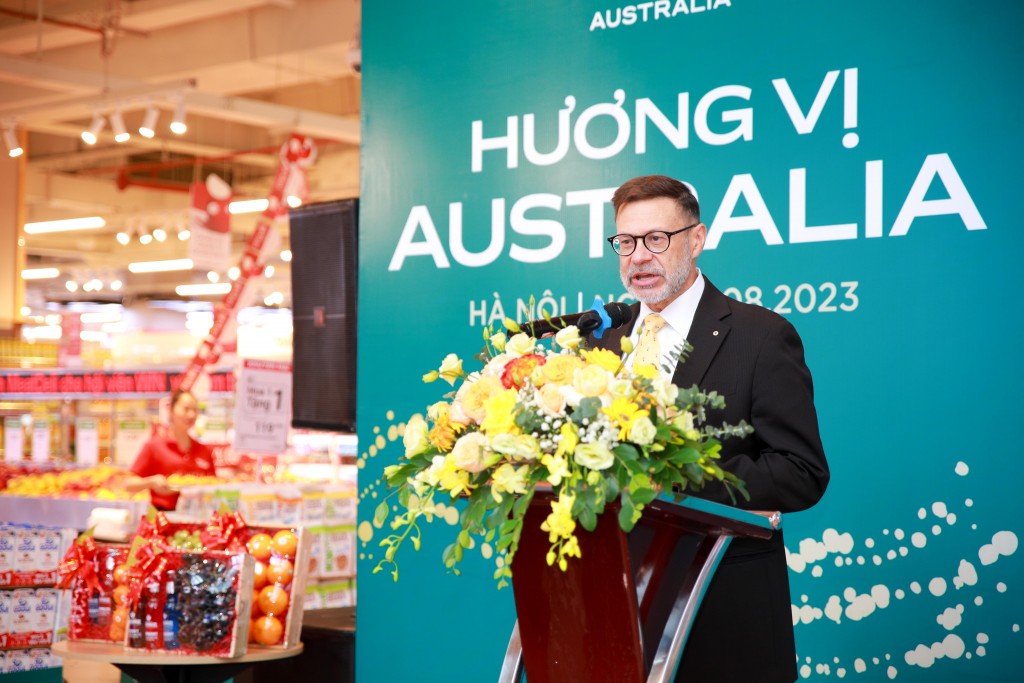 Ông Andrew Goledzinowski, Đại sứ Đặc mệnh Toàn quyền Australia phát biểu tại sự kiện