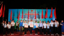 Vinh danh cá nhân xuất sắc tại Trại huấn luyện cán bộ Đoàn trường học