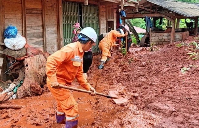Chủ động ứng phó với mưa lớn, nguy cơ lũ quét, sạt lở đất