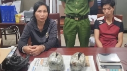 Nghệ An: Bắt 2 đối tượng vận chuyển 5kg ma túy về Việt Nam