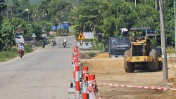 Quảng Nam: Chốt thời hạn giao mặt bằng thi công dự án nâng cấp quốc lộ 14E