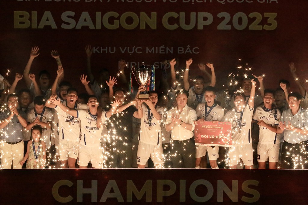 Mobi lên “ngôi vương” Giải bóng đá 7 người vô địch quốc gia Bia Saigon Cup 2023 - khu vực miền Bắc