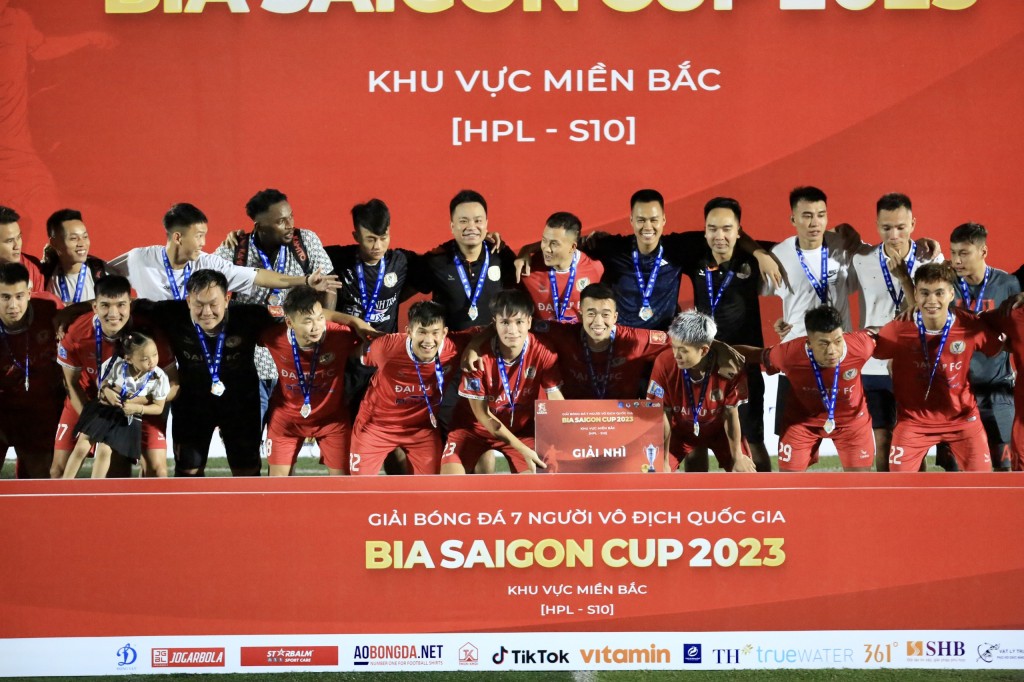 Mobi lên “ngôi vương” Giải bóng đá 7 người vô địch quốc gia Bia Saigon Cup 2023 - khu vực miền Bắc