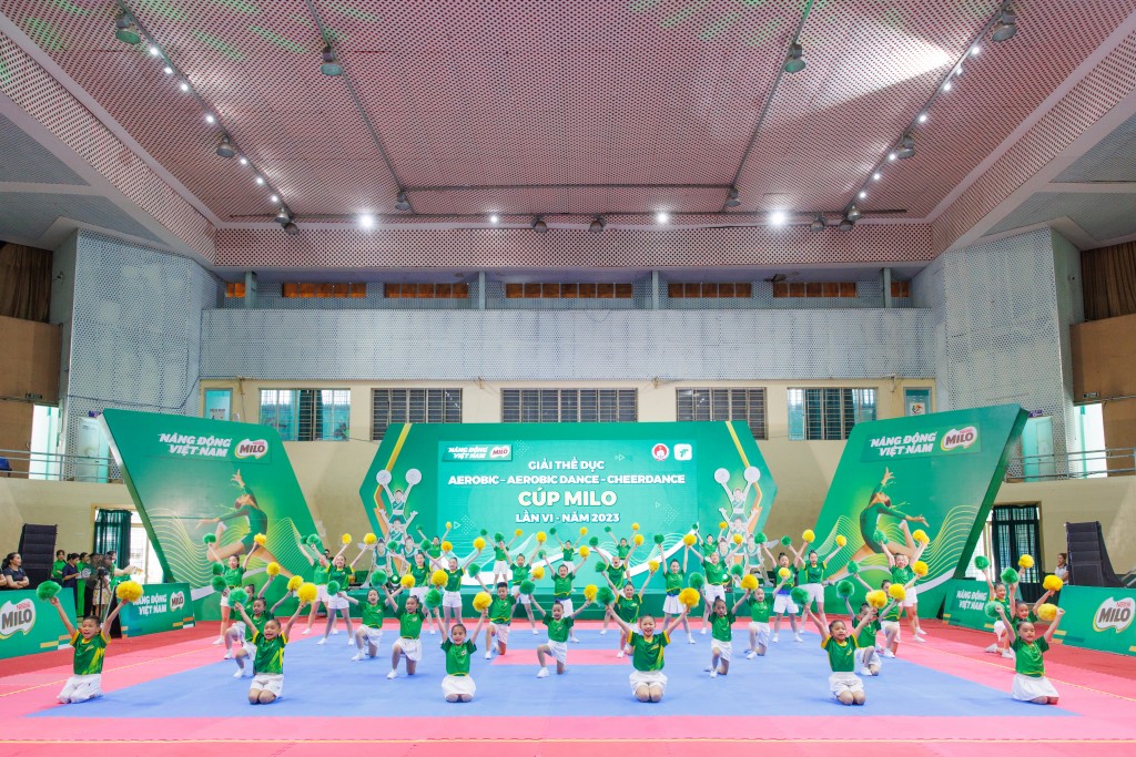 Giải thể dục Aerobic – Aerobic Dance – Cheer Dance – Cúp Nestlé MILO lần VI năm 2023 đã chính thức khai mạc vào sáng ngày 17_8 tại Nhà thi đấu Rạch Miễu