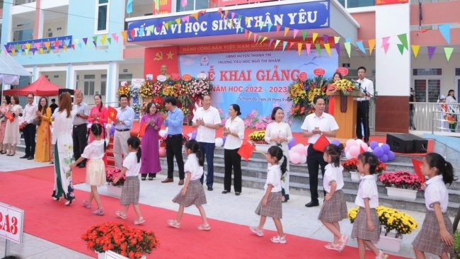 Huyện Thanh Trì chi hơn 30 tỷ đồng mua sắm trang thiết bị dạy học