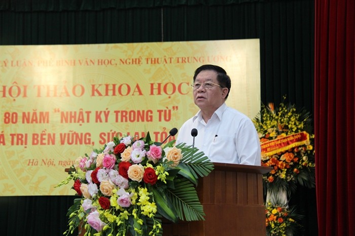 Đồng chí Nguyễn Trọng Nghĩa - Bí thư Trung ương Đảng, Trưởng Ban Tuyên giáo Trung ương Nguyễn Trọng Nghĩa phát biểu chỉ đạo tại Hội thảo