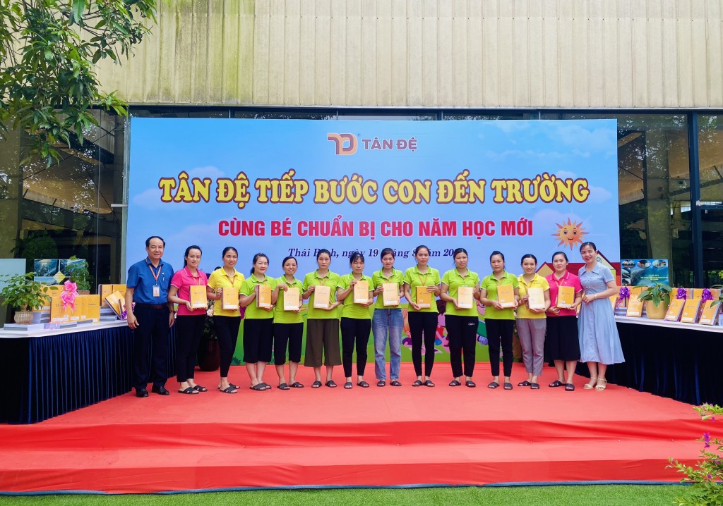 Đồng chí Trịnh Thanh Định - Chủ tịch Công đoàn Công ty Tân Đệ