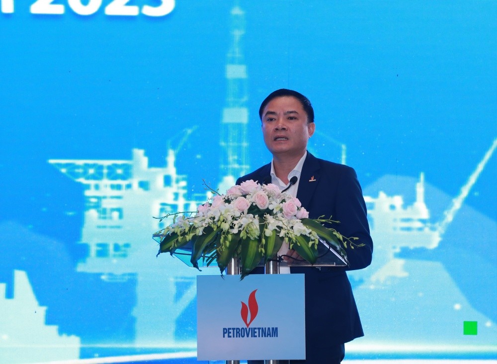 3.	Đồng chí Lê Ngọc Sơn – Phó Tổng Giám đốc Petrovietnam trình bày về những thay đổi của Luật Dầu khí 2022.