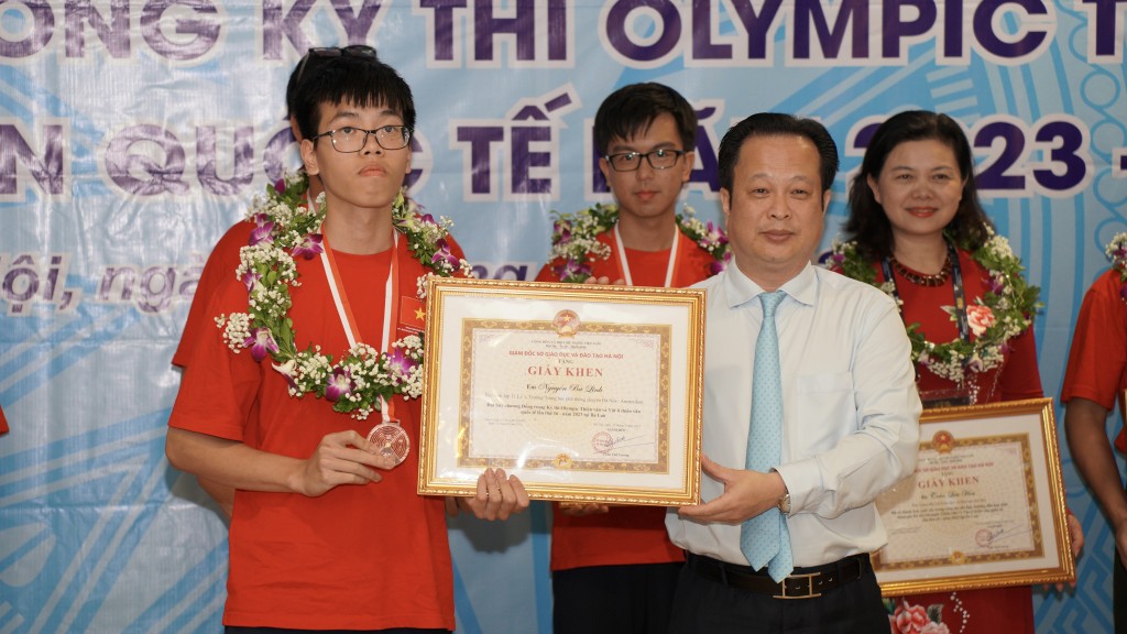 Giành huy chương Đồng là em Nguyễn Bá Linh