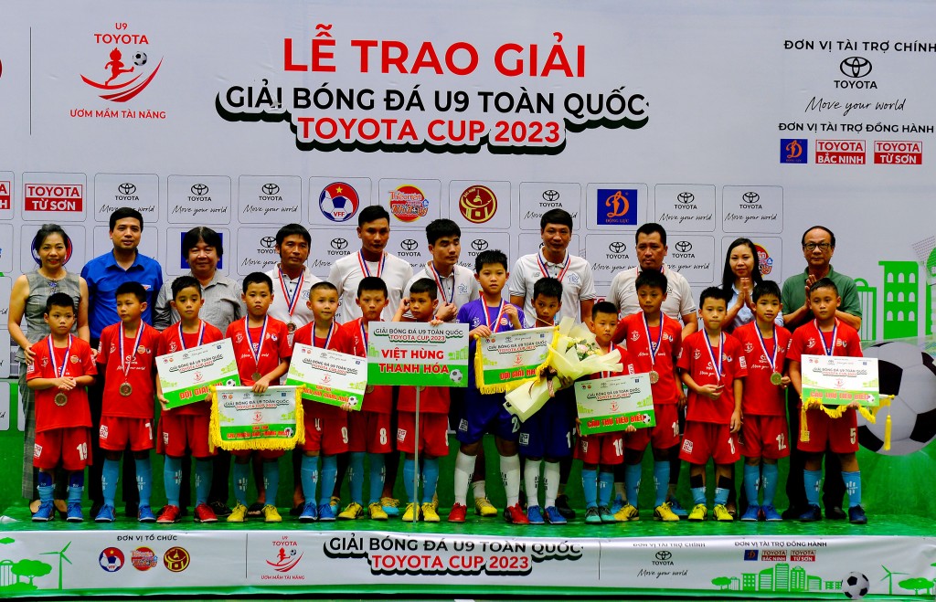 CLB BĐ Hà Nội giành ngôi vô địch giải Bóng đá U9 toàn quốc