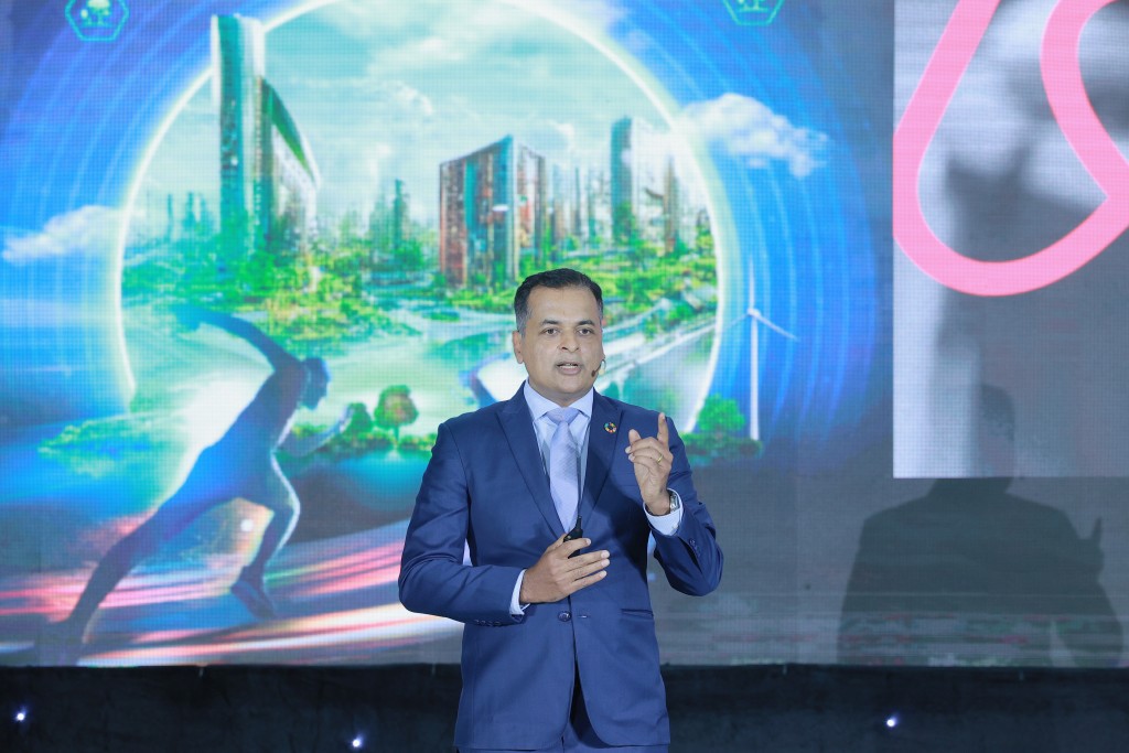Ông Binu Jacob, Tổng giám đốc Nestlé Việt Nam, đồng chủ tịch VBCSD chia sẻ về _chuyển đổi kép_ giúp DN tạo ra lợi thế cạnh tranh_hình 2.jpg