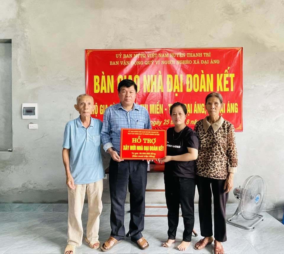 Thêm một hộ cận nghèo tại Thanh Trì được hỗ trợ nhà Đại đoàn kết
