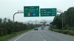 Đẩy nhanh tiến độ thi công hệ thống đường gom cao tốc Hà Nội - Bắc Ninh