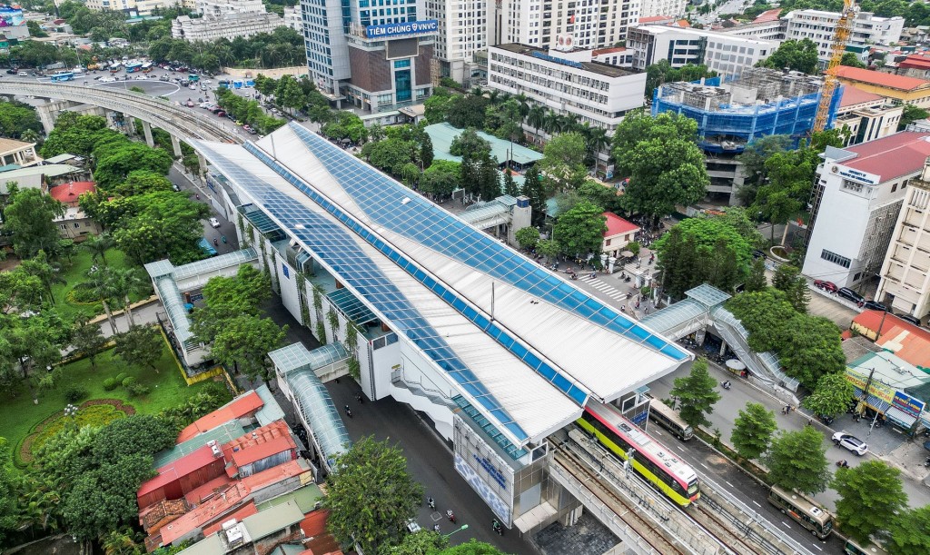 Hoàn thành lắp đặt 8 nhà ga tuyến đường sắt đô thị đoạn Nhổn - ga Hà Nội