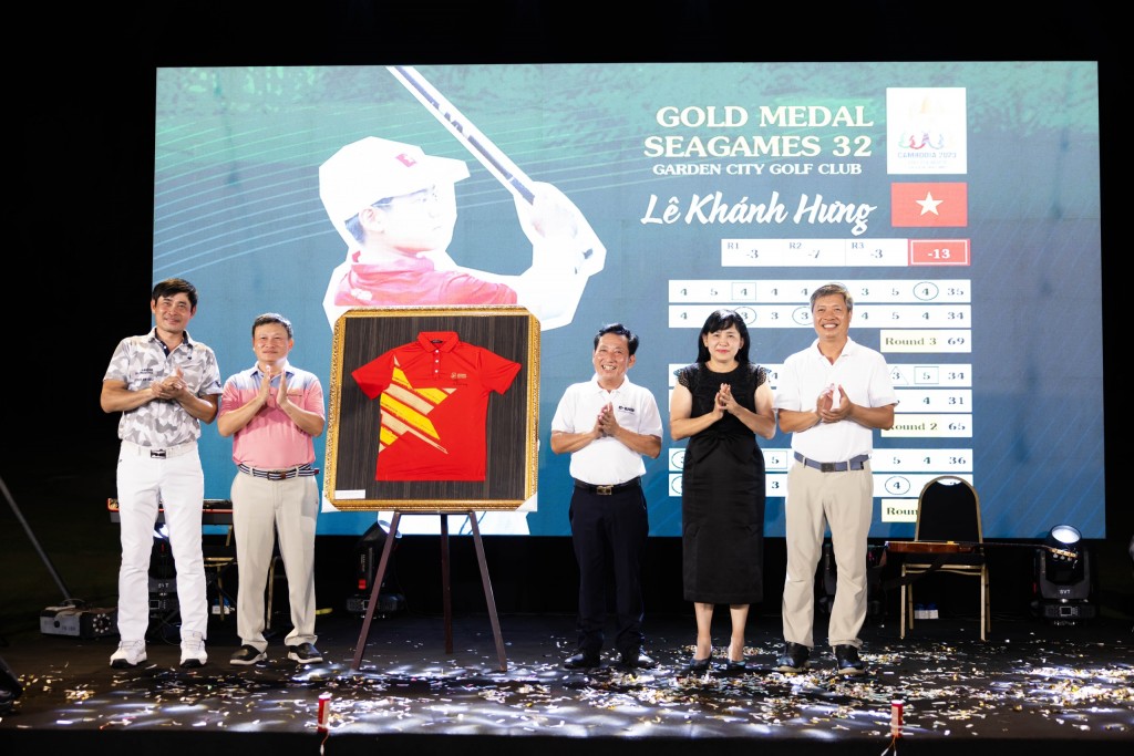 Tìm ra hai tân vương Giải golf chờ đợi nhất năm 2023 tại Montgomerie Links Golf Club