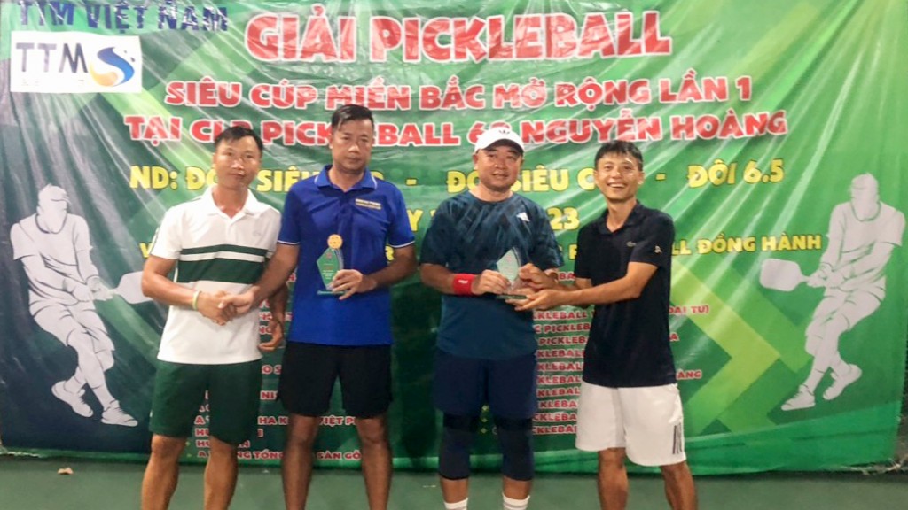 Sôi động giải siêu cúp Pickleball miền Bắc mở rộng