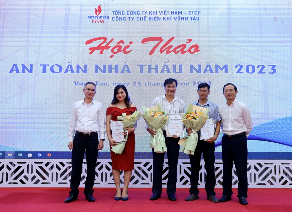 KVT ghi nhận và vinh danh các nhà thầu đã tuân thủ tốt nhất công tác an toàn trong năm 2022 và 6 tháng đầu năm 2023