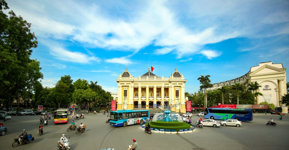 Vang mãi bản hùng ca