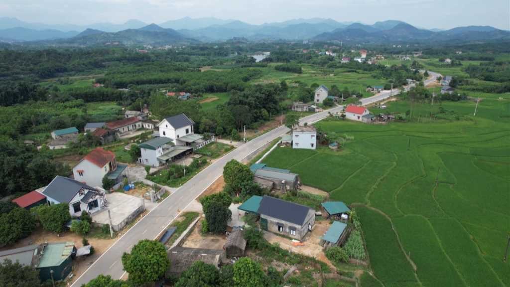 Tuyến đường kết nối từ KKT cửa khẩu Móng Cái đến KKT cửa khẩu Bắc Phong Sinh.