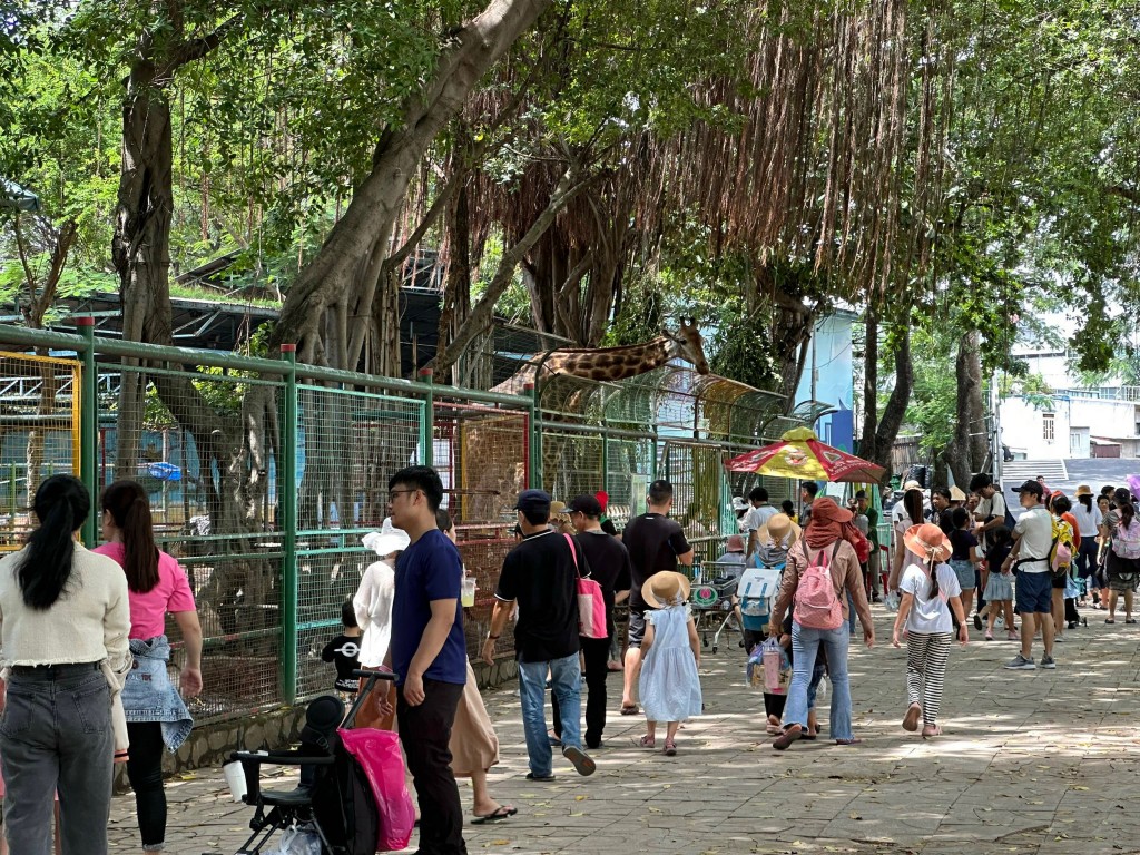 TP Hồ Chí Minh đón khoảng 960.000 lượt khách du lịch trong 4 ngày nghỉ lễ