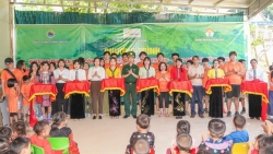 Bộ đội Biên phòng tỉnh Sơn La và món quà ý nghĩa trước thềm năm học mới