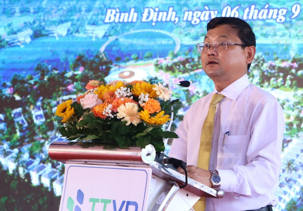 Phó Chủ tịch UBND tỉnh Nguyễn Tự Công Hoàng phát Phát bểu chỉ đạo tại ngày lễ khởi công - Ảnh CTTĐ Bình Định