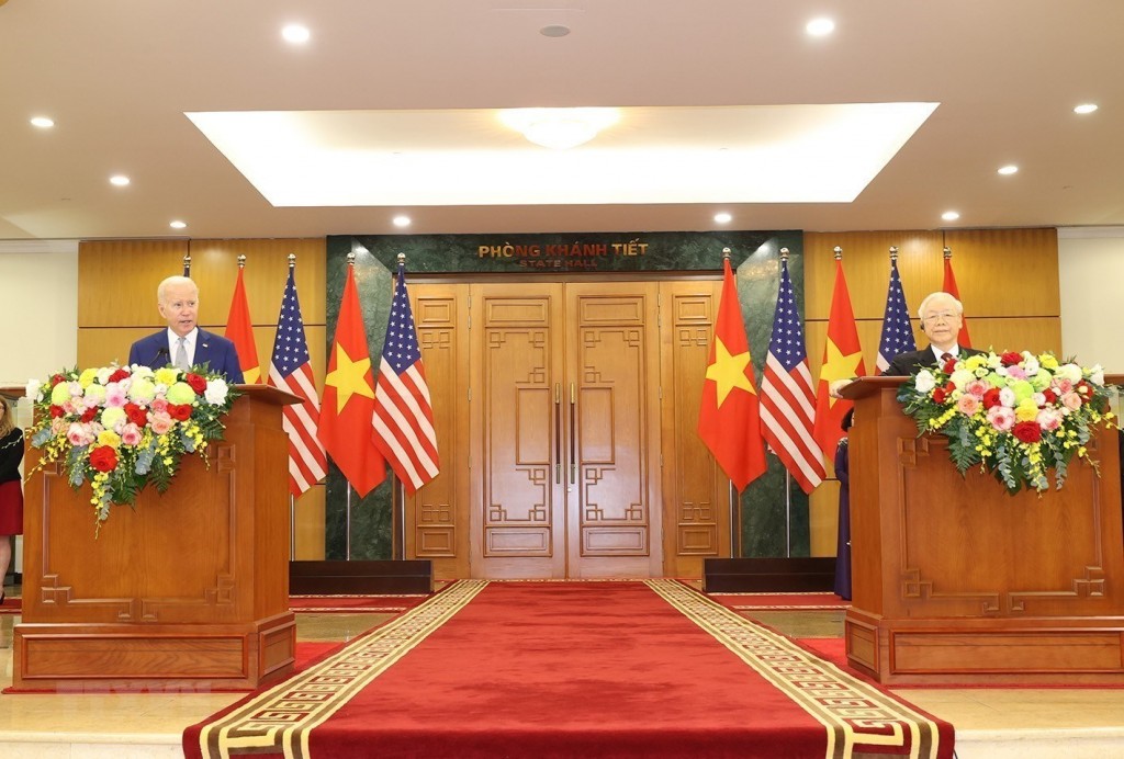 Tổng Bí thư Nguyễn Phú Trọng và Tổng thống Hoa Kỳ Joe Biden tại cuộc Họp báo Chung. (Ảnh: Trí Dũng/TTXVN)