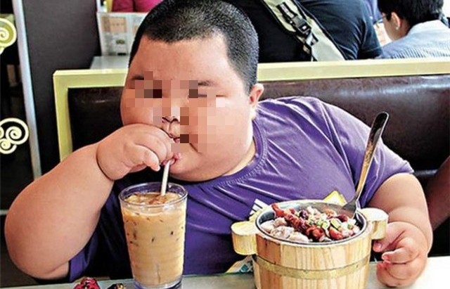 Ăn kiêng quá mức ảnh hưởng xấu đến lứa tuổi dậy thì