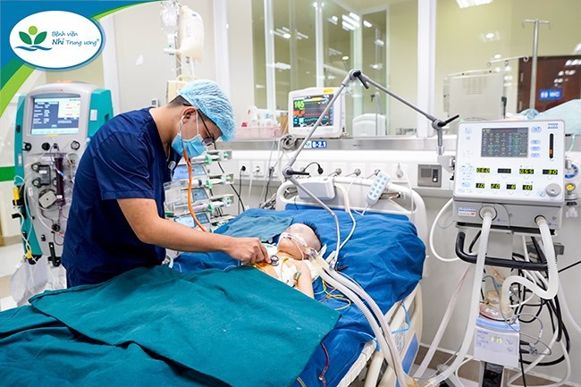 Nhiễm trùng huyết ở trẻ: Biến chứng nặng, tỉ lệ tử vong cao