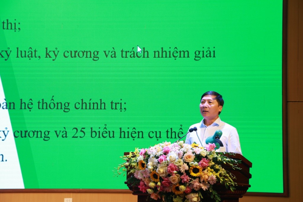 Huyện Mê Linh: Tăng cường kỷ cương, kỷ luật và trách nhiệm trong công việc