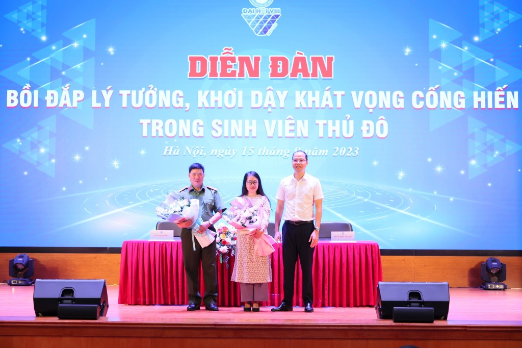 Khơi dậy khát vọng cống hiến trong sinh viên Thủ đô