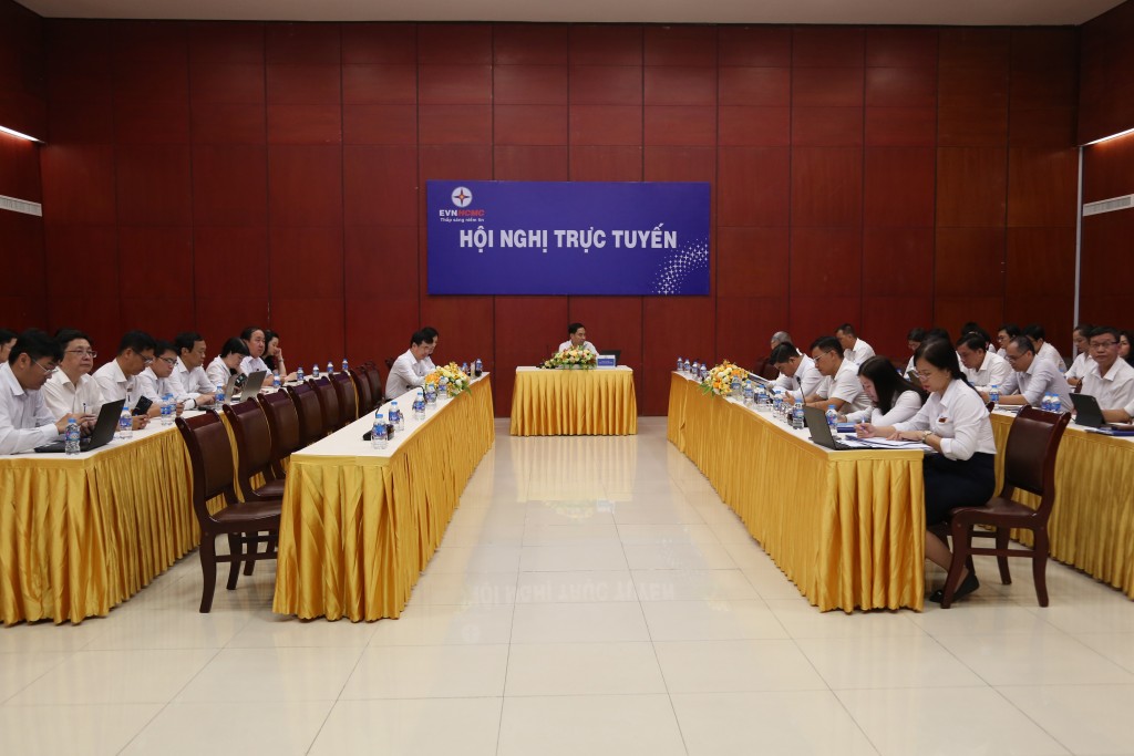 Toàn cảnh Hội nghị Sơ kết công tác cải cách hành chính giai đoạn 2021 – 2023 của EVNHCMC.