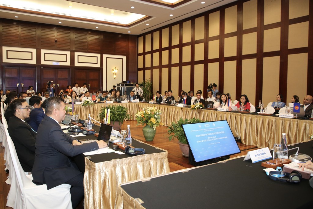 Các đại biểu các nước ASEAN sẽ trao đổi, thảo luận bàn về các giải pháp ứng phó và xử lý tác hại của tin giả trên không gian mạng (ảnh Đ.Minh)