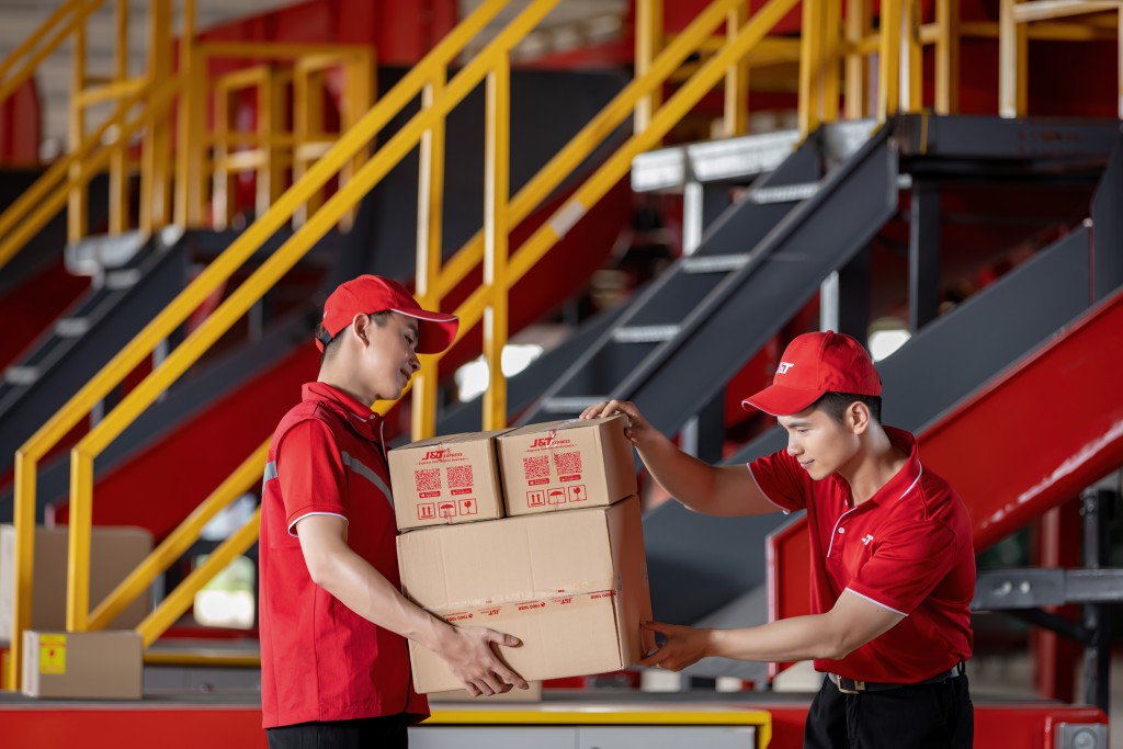 Ứng dụng công nghệ - xu hướng toàn cầu làm thay đổi ngành logistics