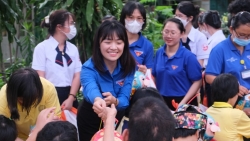 TP Hồ Chí Minh: Mang niềm vui Trung thu đến trẻ em khó khăn, cơ nhỡ