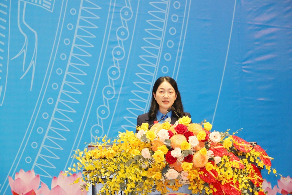 Bà Nguyễn Kim Loan tái đắc cử Chủ tịch Liên đoàn Lao động Bình Dương nhiệm kỳ 2023-2028