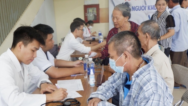 Phát triển hệ thống phục hồi chức năng chăm sóc sức khỏe Nhân dân