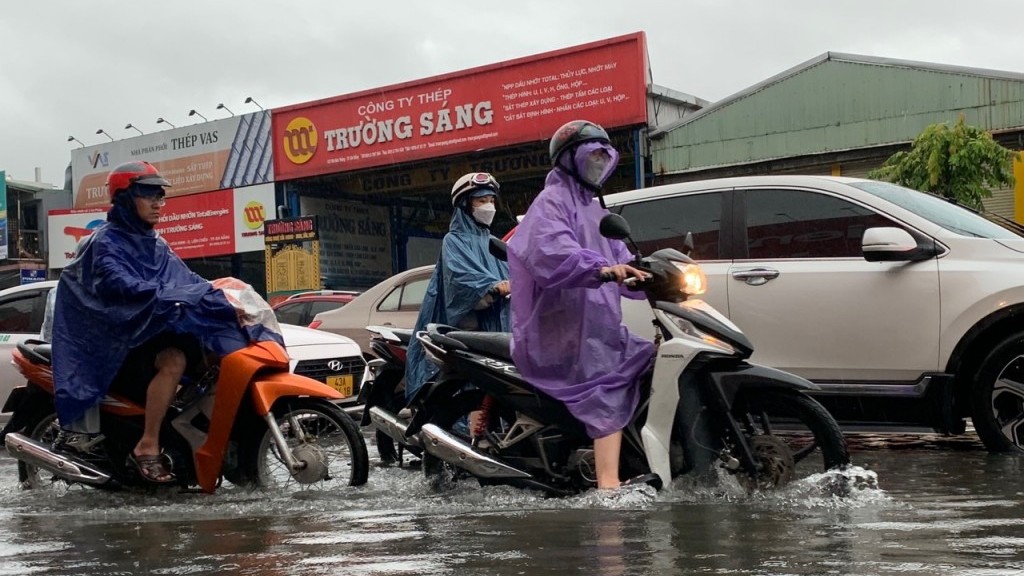 Đà Nẵng: Chủ động ứng phó mưa lớn do ảnh hưởng áp thấp nhiệt đới