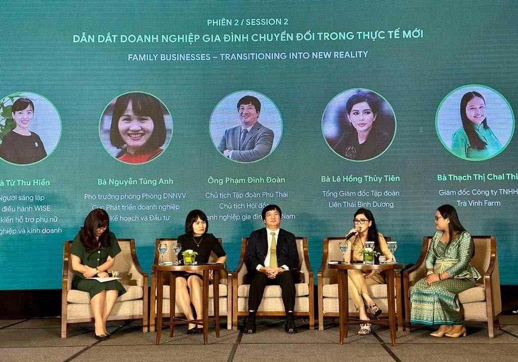 CEO IPPG Lê Hồng Thuỷ Tiên phát biểu