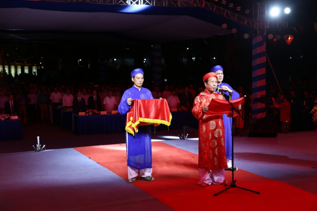 Hải Dương: Khai hội mùa thu, tưởng niệm 723 năm ngày mất Anh hùng dân tộc Trần Hưng Đạo