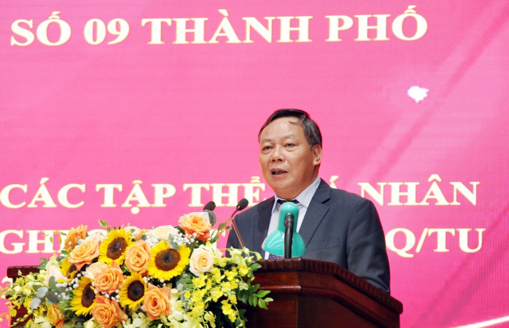 9 tháng năm 2023, Hà Nội thành lập 90 tổ chức Đảng trong doanh nghiệp ngoài Nhà nước
