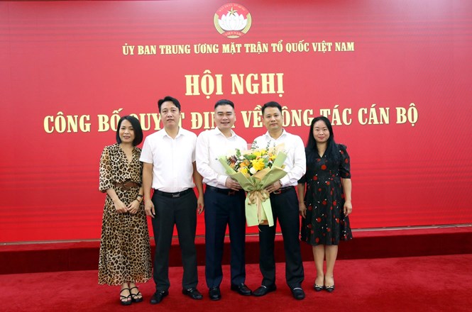 Nhà báo Trần Bảo Trung được điều động, bổ nhiệm Phó Tổng Biên tập Tạp chí Mặt trận